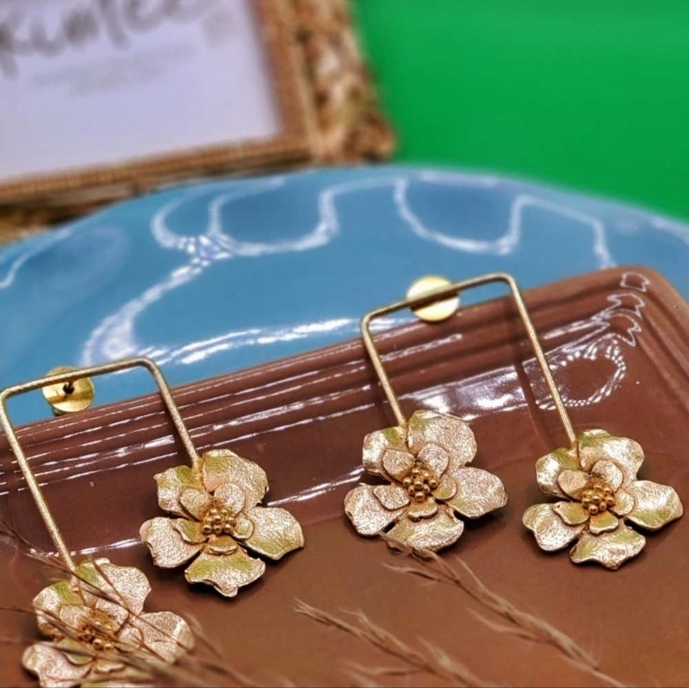 Handcrafted earrings